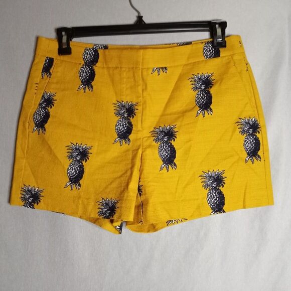 Ann Taylor Shorts Womens Size 8 Gold Pineapple Print Hawaiian Beach Vacation - Picture 3 of 6